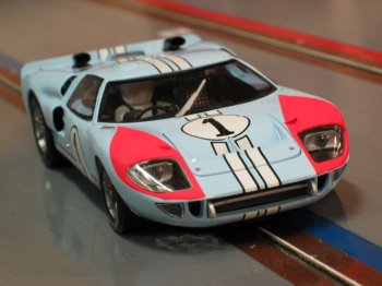 Fly GT40 Mk2 - Hulmes & Miles - 2nd  place Le Mans 1966